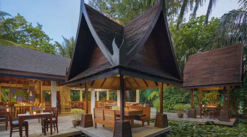 Machchafushi Island Resort and Spa Maldives, The Centara Collection-1